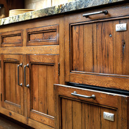 Cabinet Hardware - Products