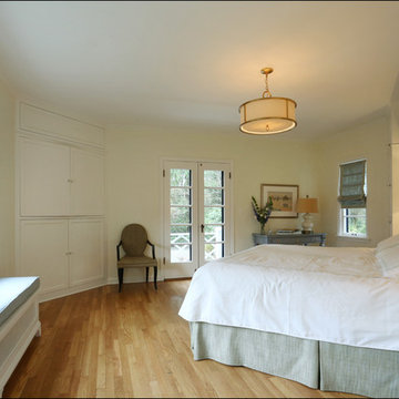 Georgina & Douglas' Luxurious Main Suite