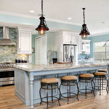 Palm Harbor Coastal Kitchen