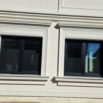 Profiled window surrounds, detail