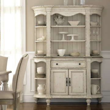 Cottage-Inspired Decor