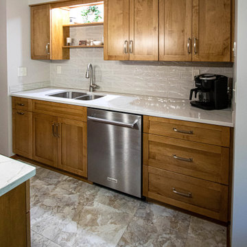 Toffee Stain Shaker Door Kitchen with Calacatta Valetin Quartz Countertops