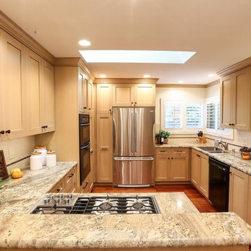 Toned Rift White Oak Kitchen