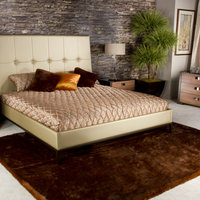 Alta California King With Pearl White Base, Leather Upholstery, Ecru