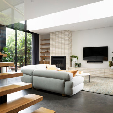 Clifton Hill House by Meredith Lee