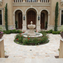 Roxy's House - patio
