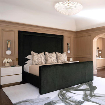 We are proud to present this magnificent bespoke green velvet bed!