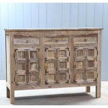 fam room accent chest