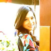 Inez Tiffanys foto