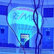 Remax Colonials foto