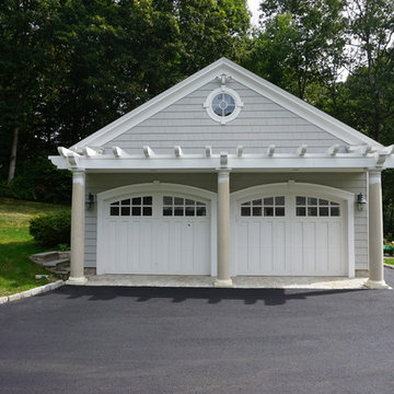 Detached 2 car garage