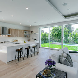 Gardner Str - Kitchen Cabinetry