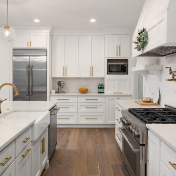 Transitional Kitchen