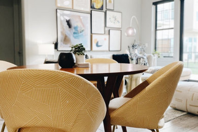 Example of a dining room design in Dallas