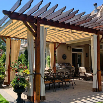 Retractable Canopy, Markham