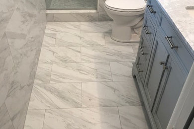 Inspiration for a contemporary bathroom remodel in Jacksonville