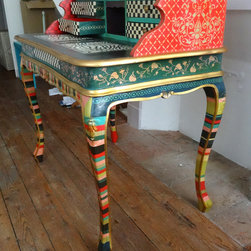 deco - Desks And Hutches