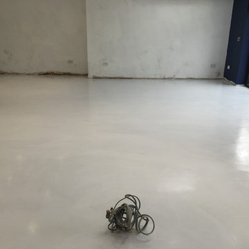 Microcement Polished Concrete Floor off white/light grey Kingston, London