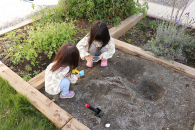砂場に家庭菜園と子供も大人も楽しい【ガーデン】のある暮らし