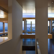 MODERN INTERIOR