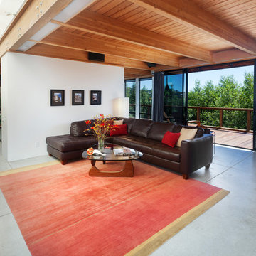 Hill Side Home