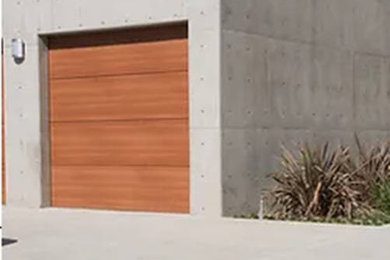 Example of an urban garage design in San Diego