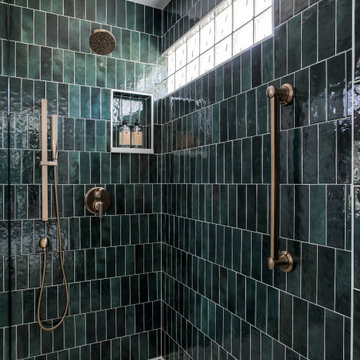 Vertical Stacked Shower Tile