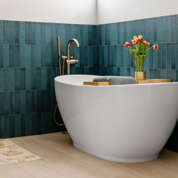 Freestanding tub, teal tile — 90s Fixer, Reno interior design by Find Design