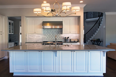 Trendy kitchen photo in Los Angeles