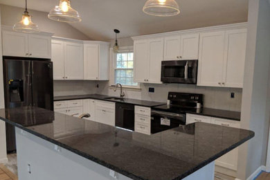 Example of a kitchen design in Philadelphia