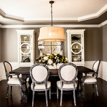 breakfast room