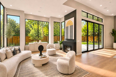 Trendy living room photo in San Francisco