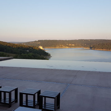Blue Eye Missouri Vanishing Edge Pool
