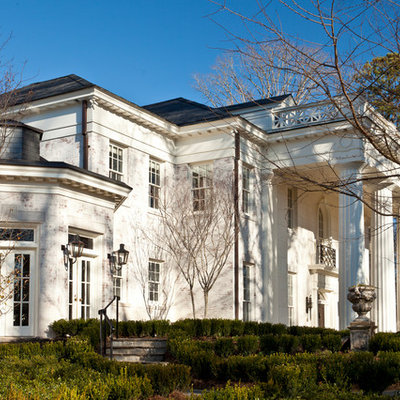 Elegant home design photo in Atlanta