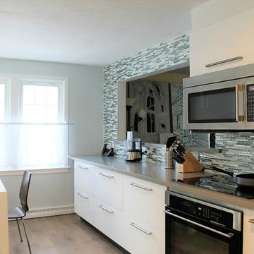 Grey & White Kitchen