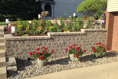 Inspiration for a traditional landscaping in Other.