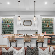 bar and pool room AB