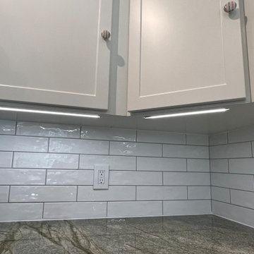 Traditional Kitchen Remodel Done in a Subtle Two-Tone Color