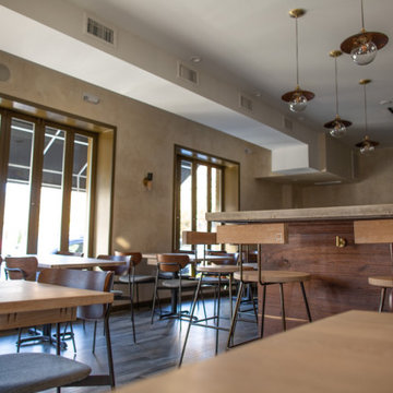 River Twice (Restaurant)