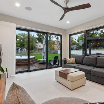Beautiful Sunroom Area
