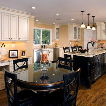A Kitchen Where the Family Hangs Out