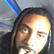 Charles E-Morning's photo