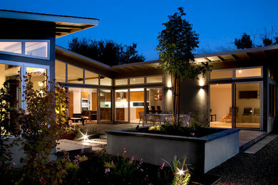 Example of a minimalist patio design in San Francisco with no cover