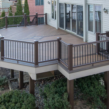 Panoramic Lake Home Deck at Gun Lake