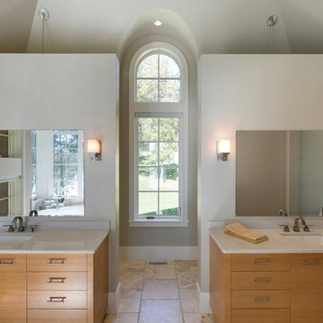 Lake Country House