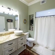 mainfloor bathroom