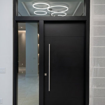 Deluxe Entry System with High-Performance Engineering