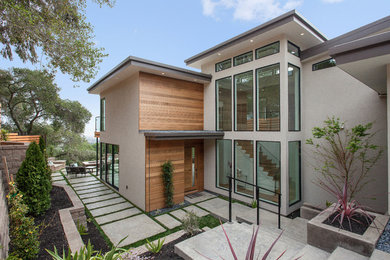Photo of a large contemporary exterior in San Francisco.