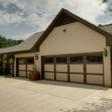 garage, French country