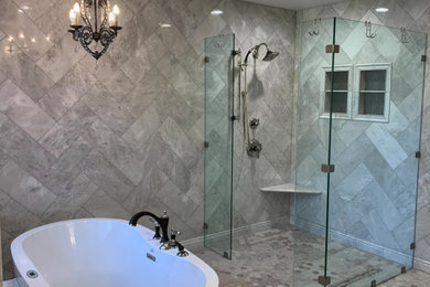 Horizontal Showers + Bathrooms